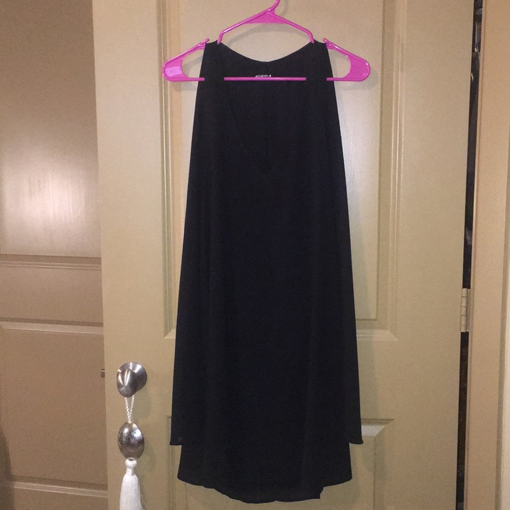 NWT Purchased From Woven Boutique in SATX